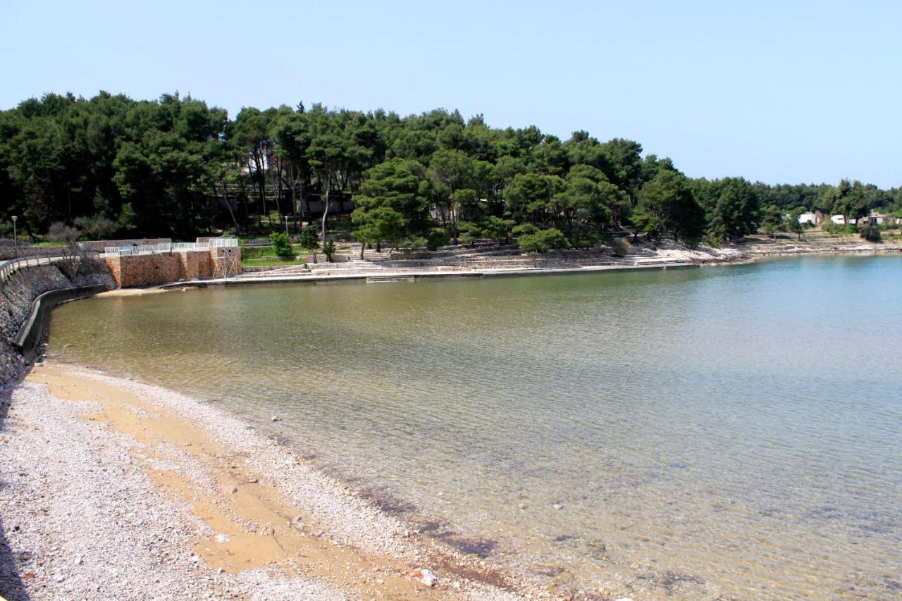 Apartments By The Sea Jelsa, Hvar - 11319 Jelsa  Esterno foto